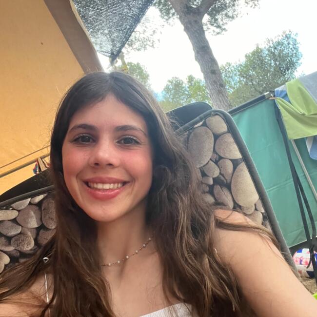 Babysitter in Barcelona: Alexia