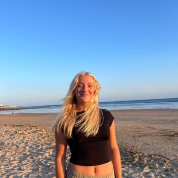 Babysitter in Joinville-le-Pont: Justine