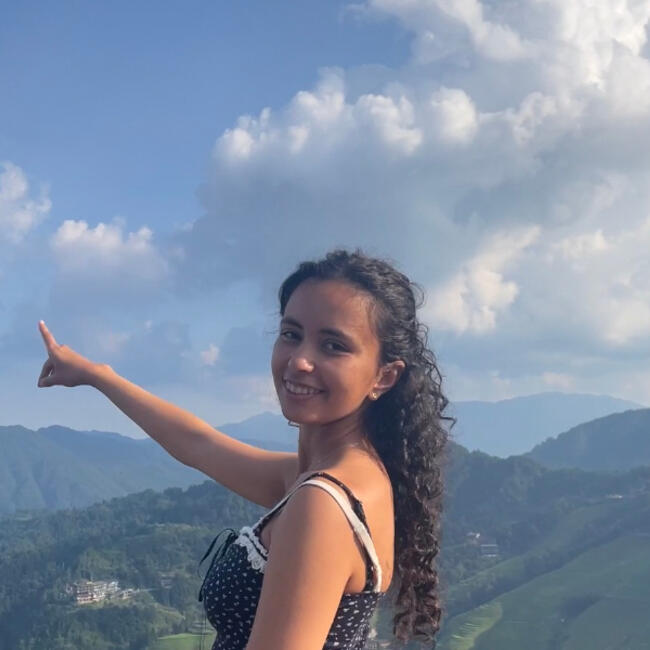 Babysitter a Losanna: Delia