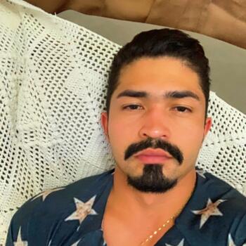 Babysitting job in Porto Velho: babysitting job Iago