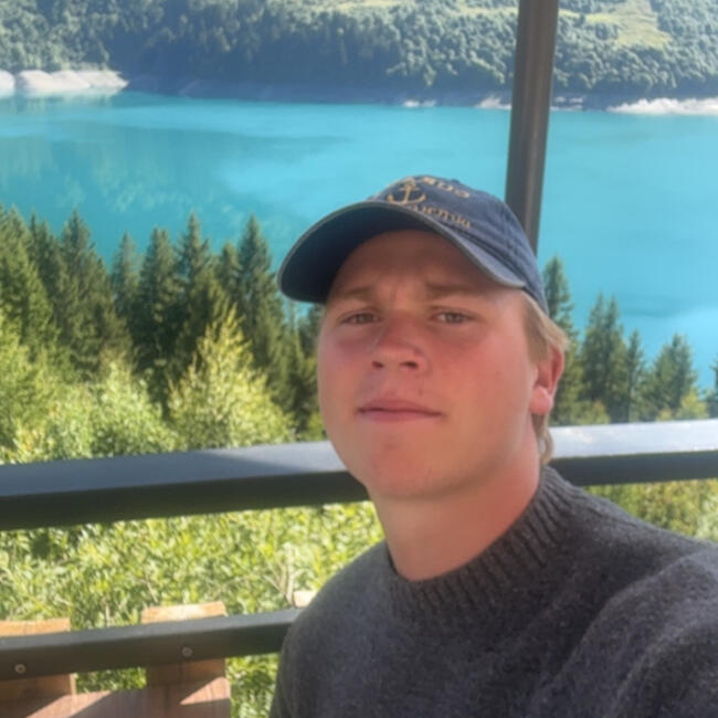 Babysitter in Blaricum: Pieter