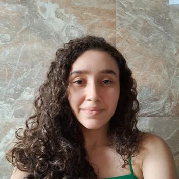 Babysitter in Duque de Caxias: Fabianne