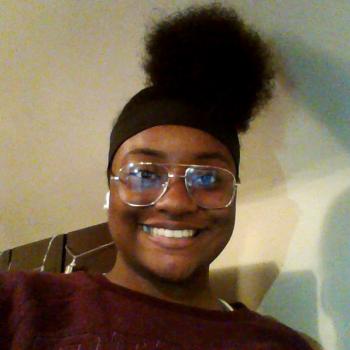Babysitter Rochester: Janiah
