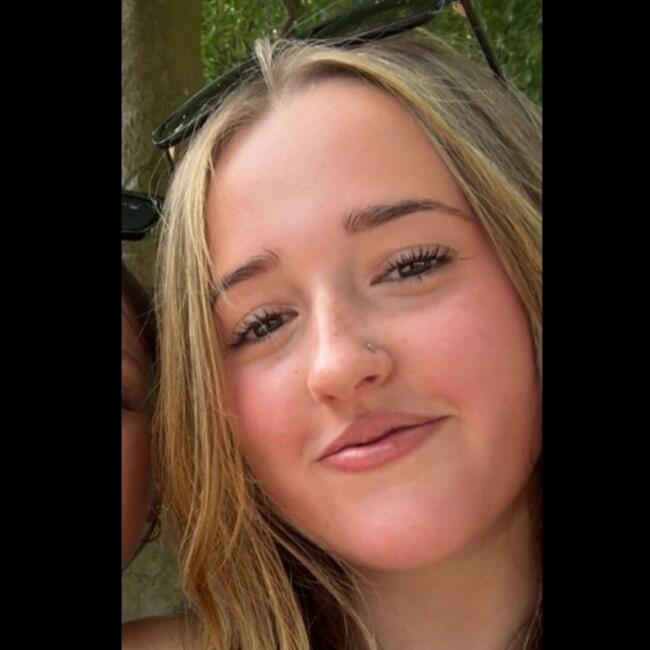 Babysitter in Saint Neots: Tia