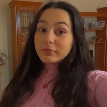 Babysitter em Braga: Luana
