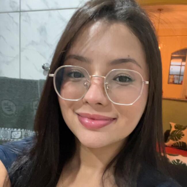 Babá em Ribeirão das Neves: Ana clara