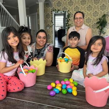 Babysitting job in Surrey: babysitting job Monica