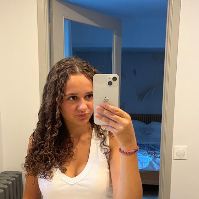 Babysitter in Nice: Eloise