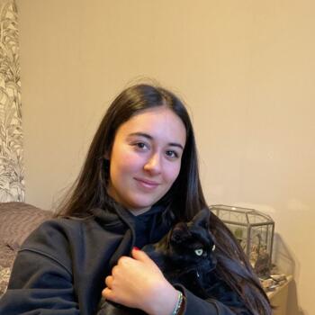 Babysitter in Francheville: Emma