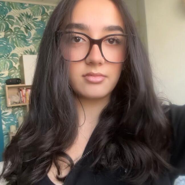 Babysitter in Cholet: Maëlie