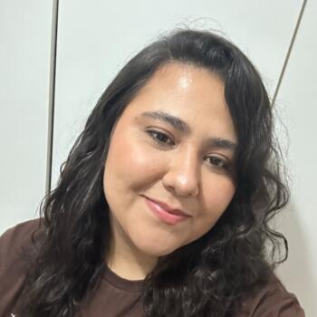 Babysitter in São Paulo: Bruna