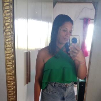 Babá Recife: Estefany