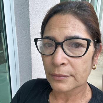 Babysitter in Foz do Iguaçu: Ana Cláudia