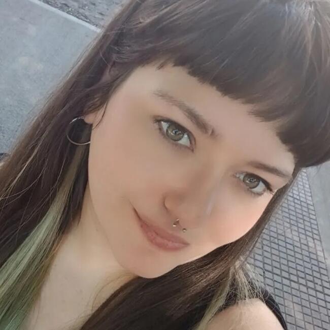 Babysitter in Villa Luzuriaga: Camila