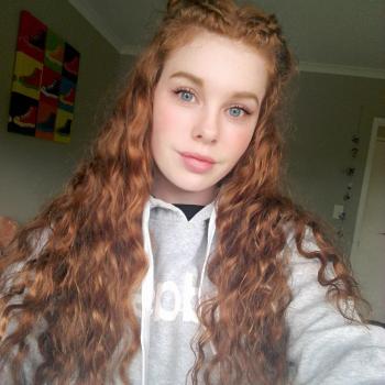 Hamilton的保母: Kayley