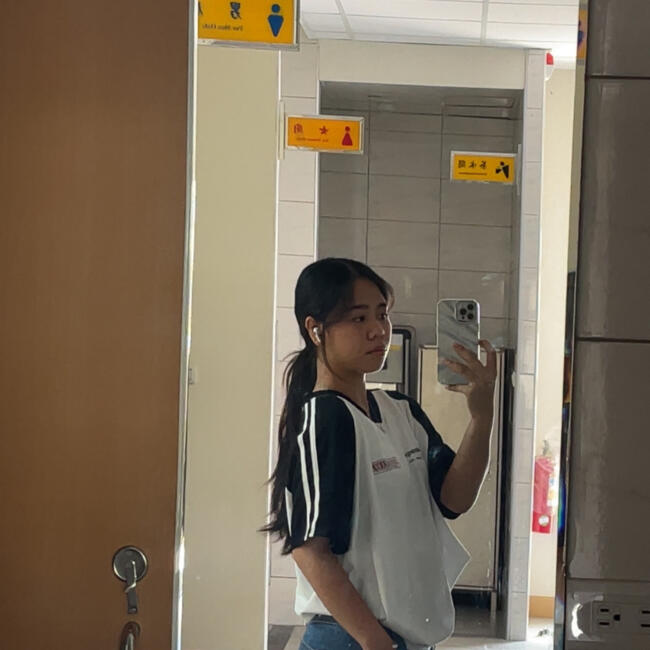 Daliao (高雄市)的保母: Nichole