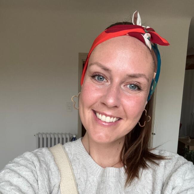 Babysitter in Monceaux-en-Bessin: MAXINE