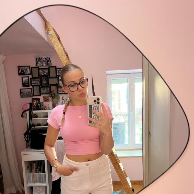 Babysitter in Corbeil-Essonnes: Eva