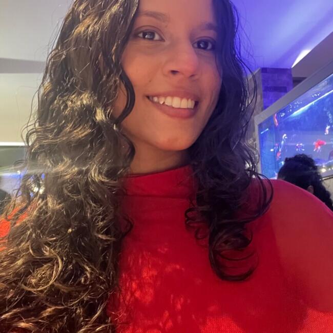 Babysitter in São Luís: Maria