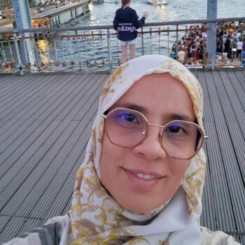 Childminder in Marseille: Cherifa