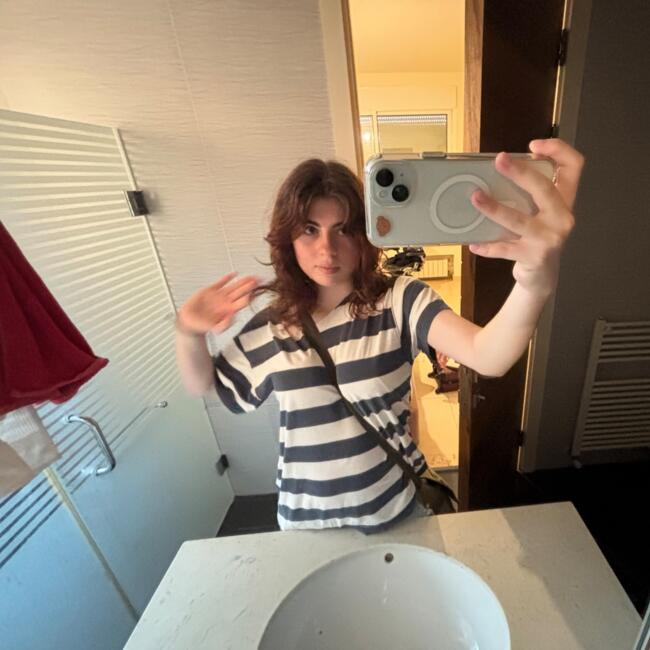 Babysitter in Paris: Mathilde