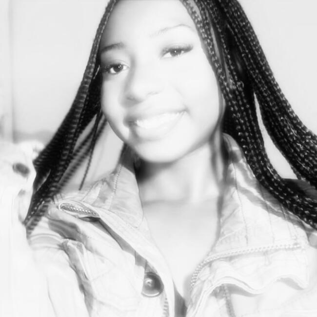 Babysitter in Surte: Janice