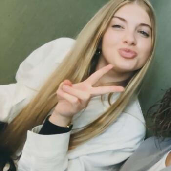 Babysitter in Beersel: Charlotte