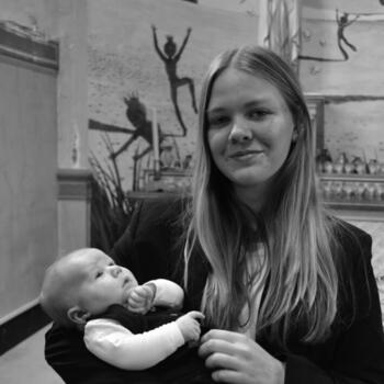 Babysitter in Heuvelland: Dieuwke