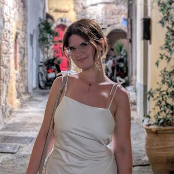 Babysitter in Durham: Loredana