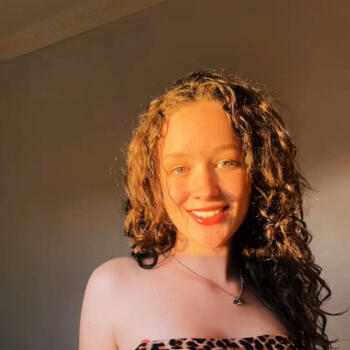 Babysitter West Molesey: Phoebe