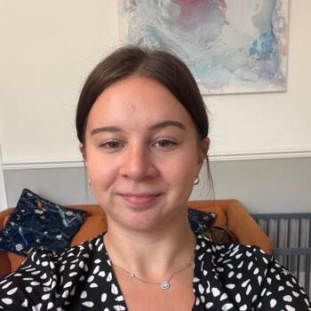 Babysitter in London: Amelia