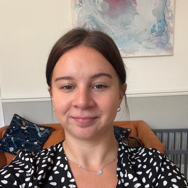 Babysitter in London: Amelia