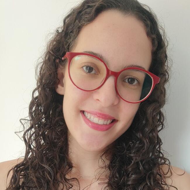 Babysitter in São Paulo (São Paulo): Lydia
