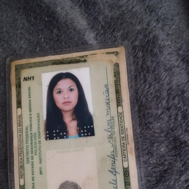 Babysitter in Valparaíso de Goiás: Michele