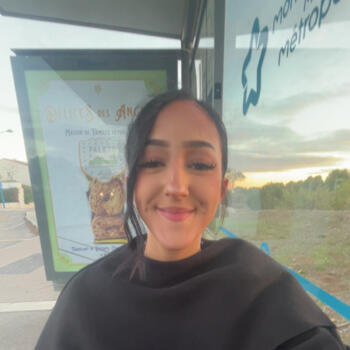 Babysitter in Le Crès: Mareva