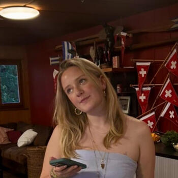 Babysitter Unterengstringen: Nina