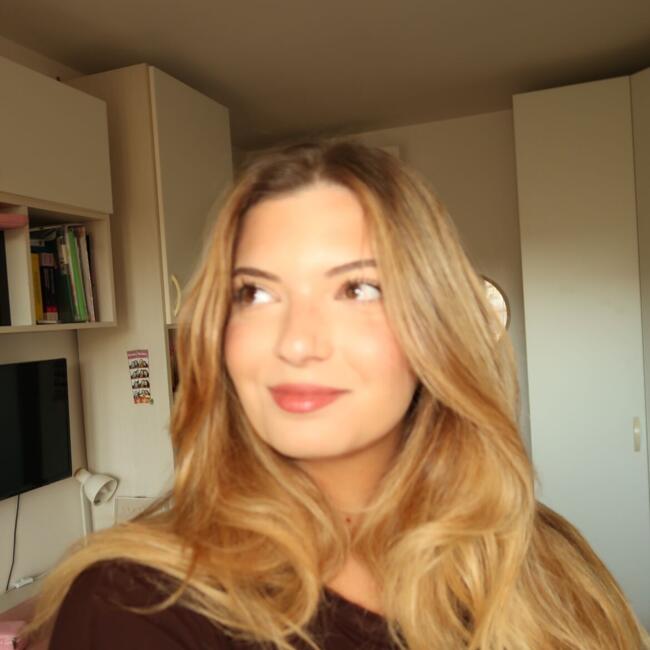 Babysitter in Rome: Marzia