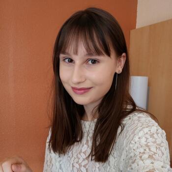 Babysitter in Beauvais: Lisa