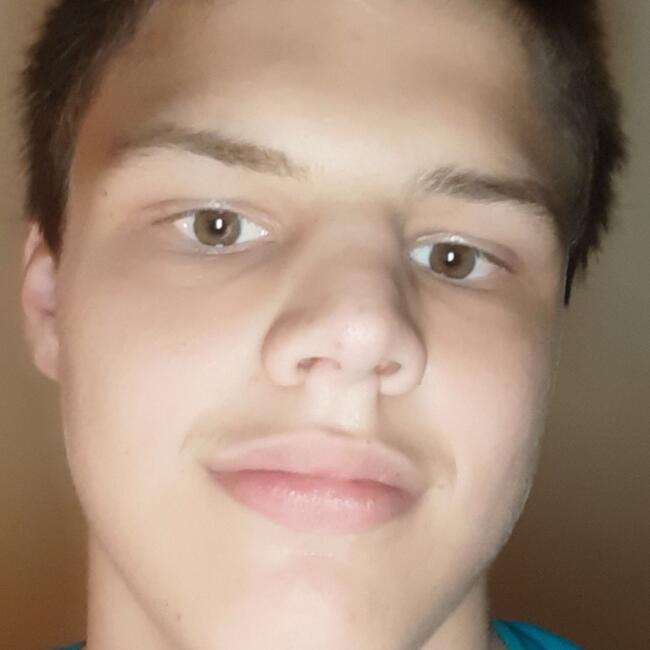 Babysitter in Middelkerke: Rhune