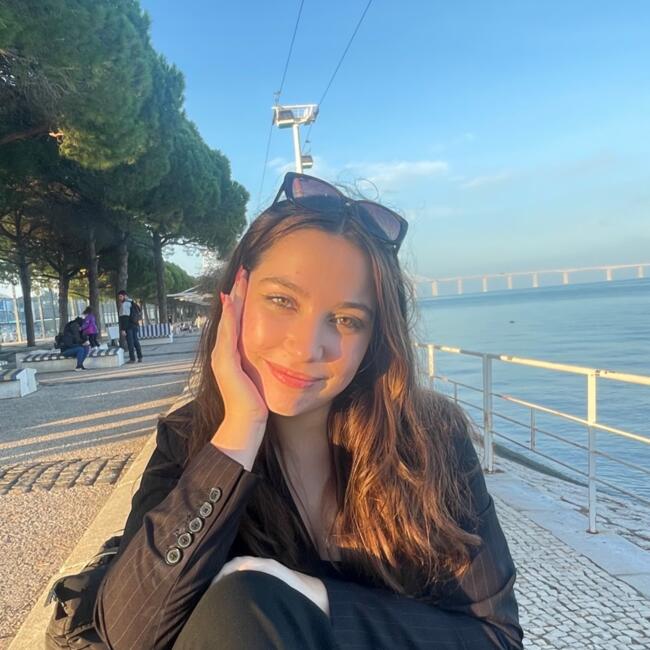 Babysitter στην περιοχή Κόιμπρα: Joana