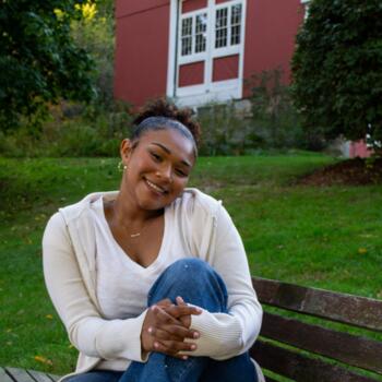 Babysitter in Woonsocket: Makayla