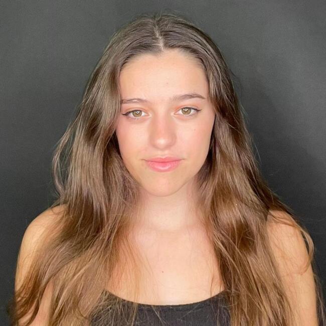 Babysitter in Ribarroja del Turia: Nerea