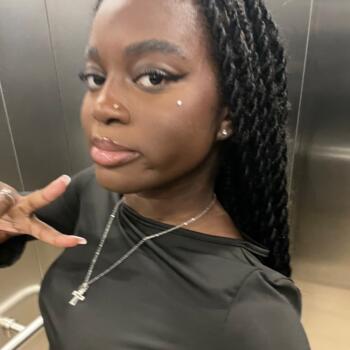 Babysitter in Rosny-sous-Bois: Marie-Joana