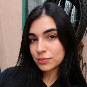 Babá em Lençóis Paulista: Emanuella