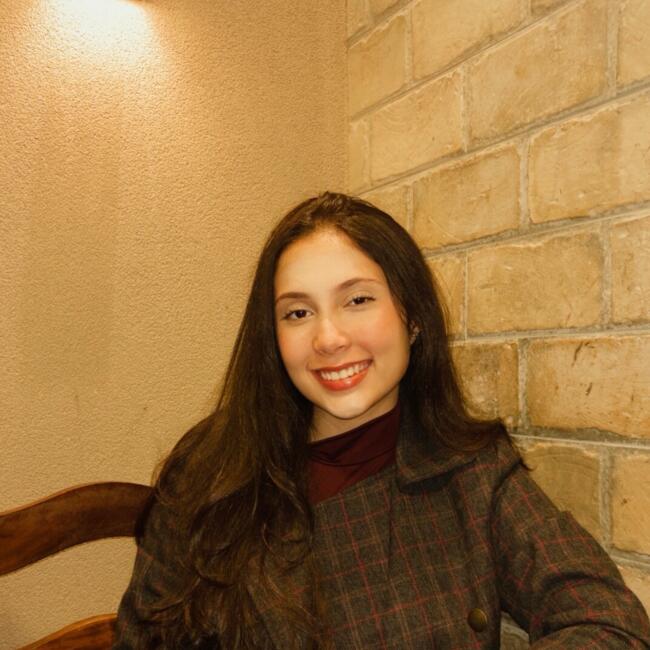 Babá em Andradina: Izabelly Vitoria