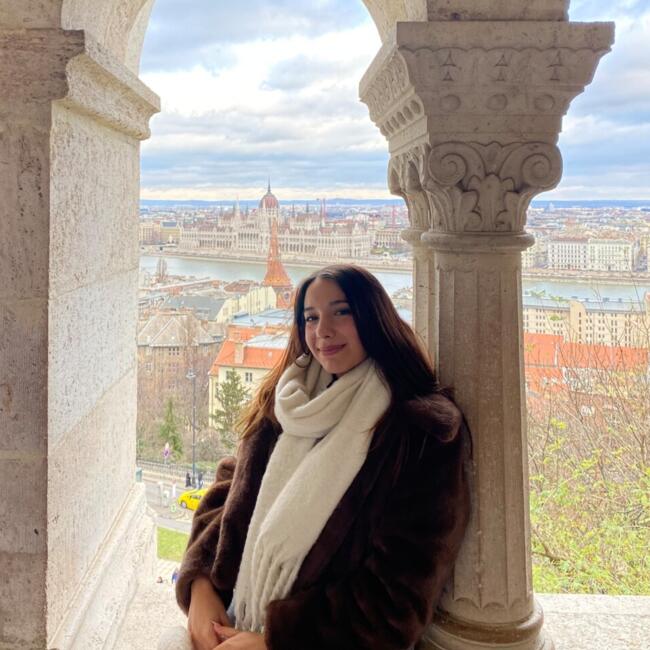 Babysitter in Ardea: Giulia