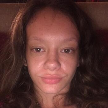 Babysitter in Norwich: Jasmine