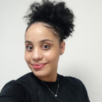 Babysitter in Maceió: Alice