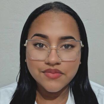 Babysitter in São Paulo (São Paulo): Gleissa