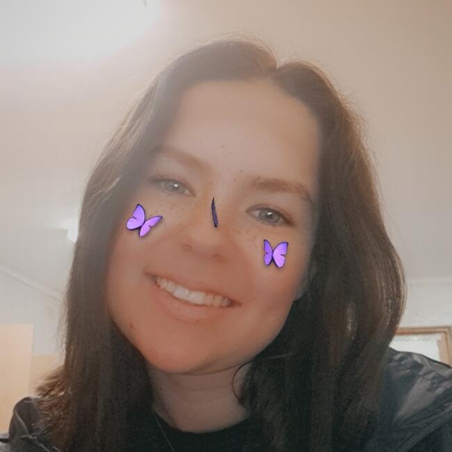 Babysitter in Somerset West: Robyn